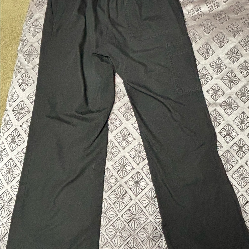 Simply Basic Scrub Set - Picture 5 of 6
